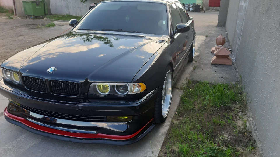 BMW 7 series Дістала 2