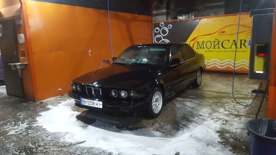 BMW 7 серії Е32 5