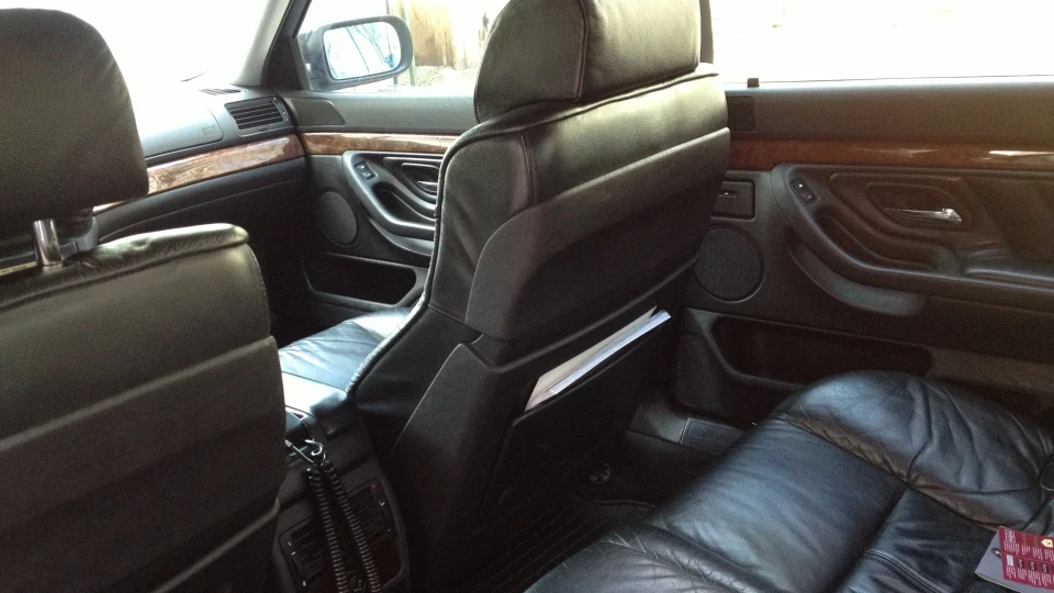 BMW 7 series e38 4.4 M62 2