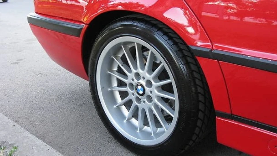 BMW 7 series e38-ЧЕРВНА! individual 3