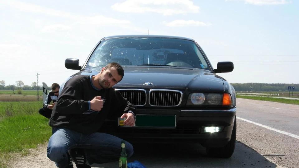 BMW 7 series E38 2