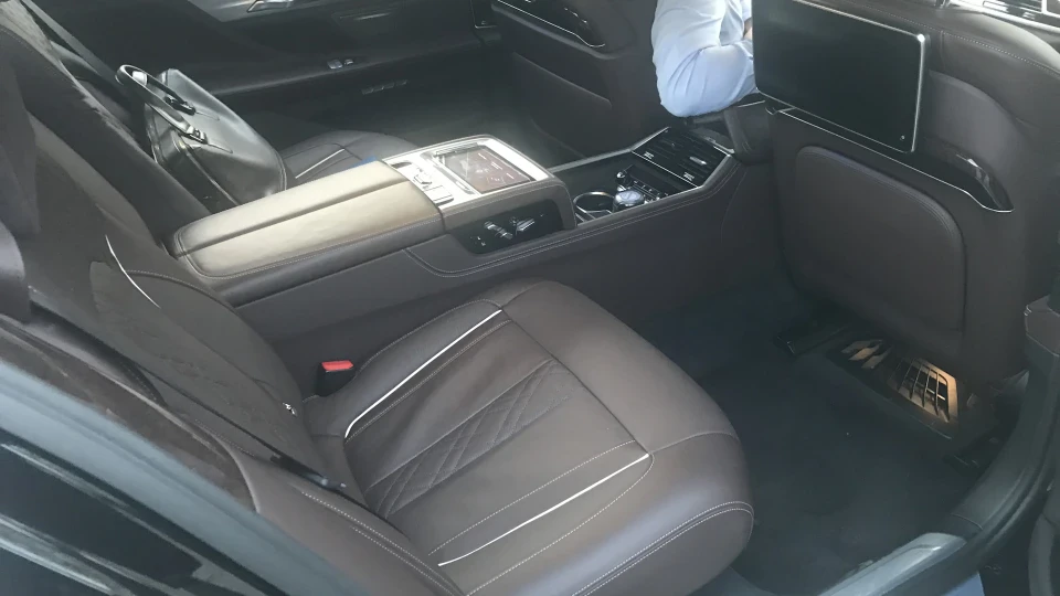 BMW 7 series ELECTRIС or ДВС? 2