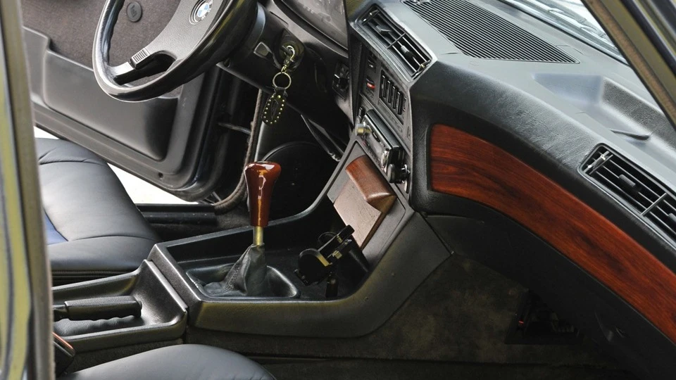 BMW 7 series Блакитна 3,5 газ-бензин 3