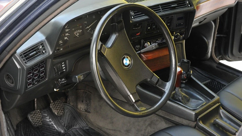 BMW 7 series Блакитна 3,5 газ-бензин 4