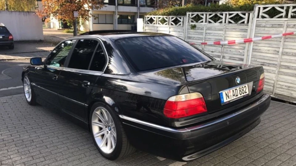 BMW 7 series Грішник 3