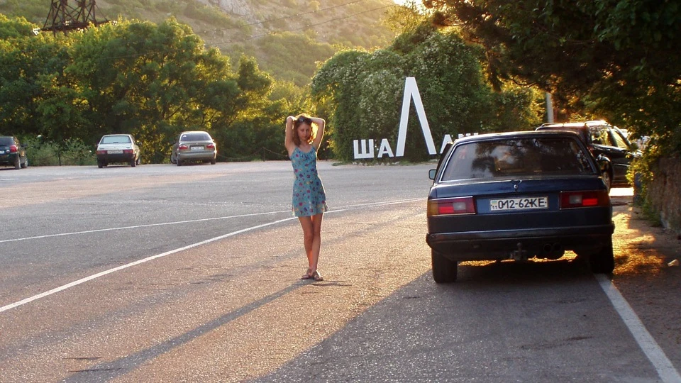 BMW 7 series HoodRide)) 4