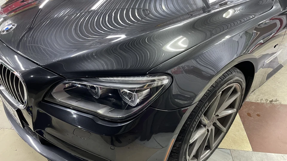 BMW 7 series Яхта на М-пакеті 4