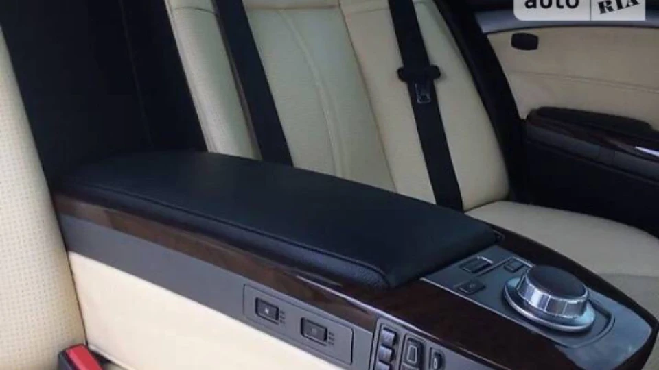 BMW 7 series Individual 3