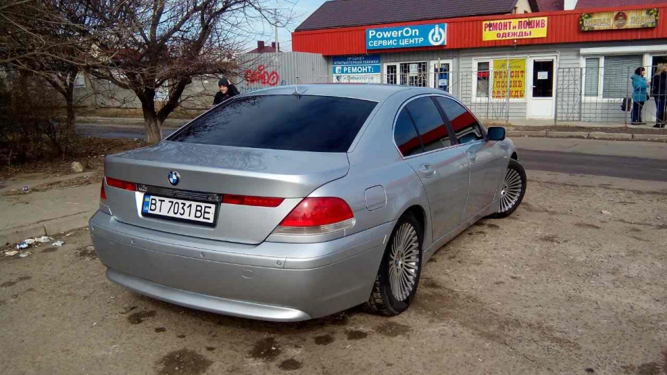 BMW 7 series Корівка 2
