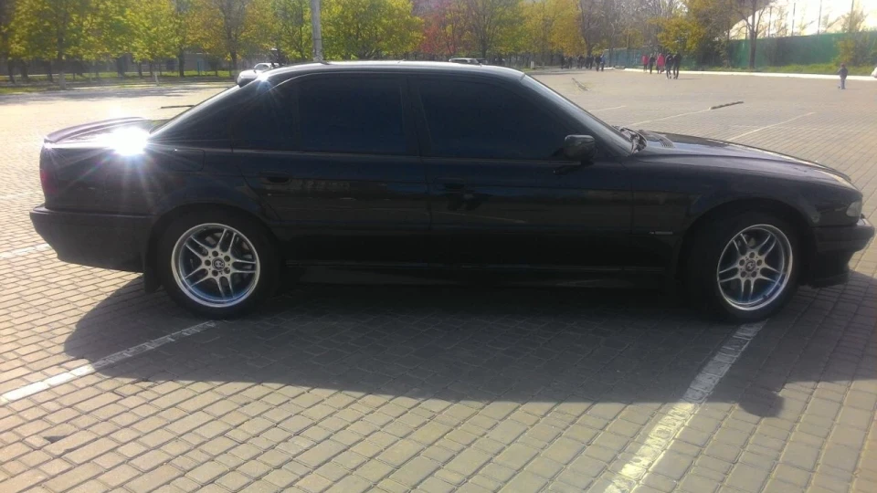 BMW 7 series Красуня 4