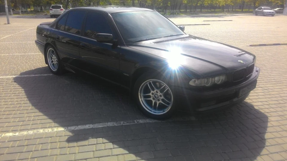BMW 7 series Красуня 5