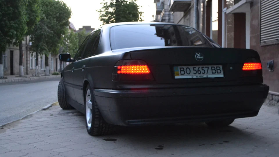 BMW 7 series легенда)) 4