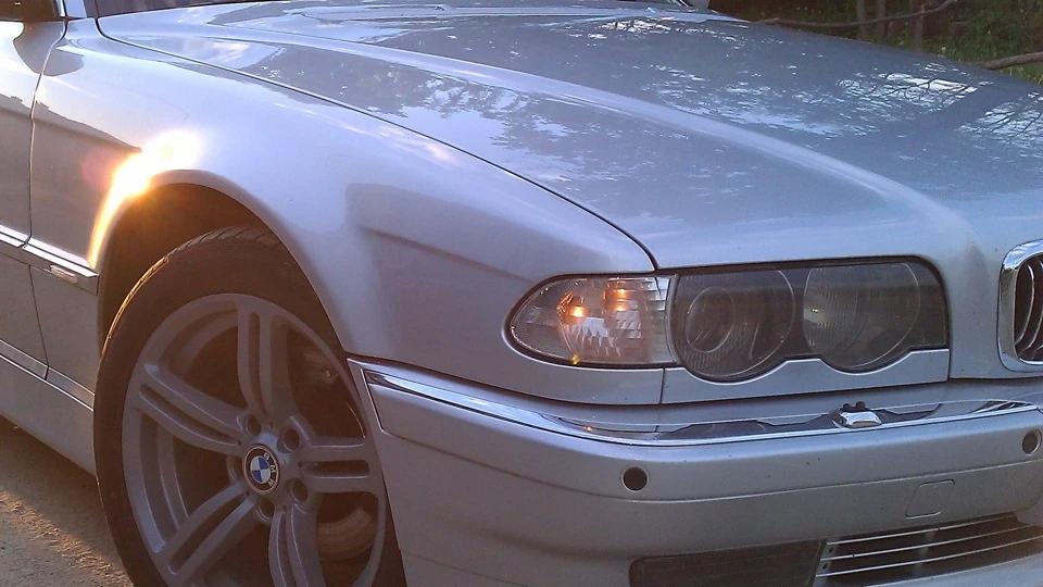 BMW 7 series Long 3