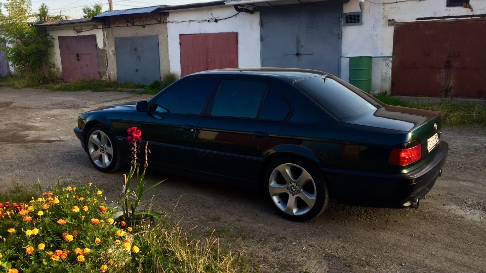 BMW 7 series М62 4.4 4