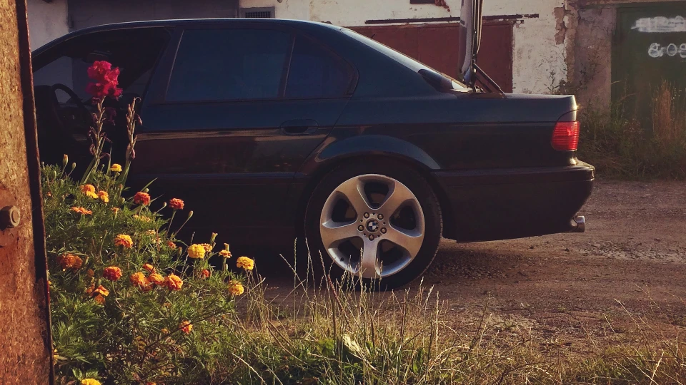 BMW 7 series М62 4.4 5