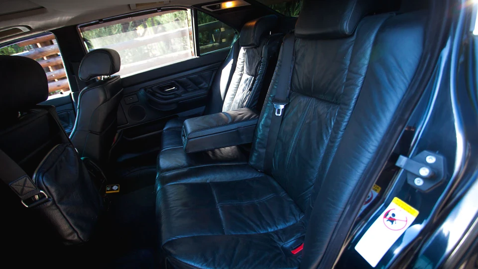 BMW 7 series m62b44tu 3