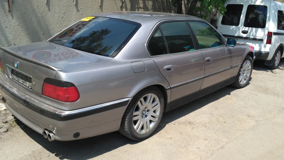 BMW 7 series Маленька мрія 2