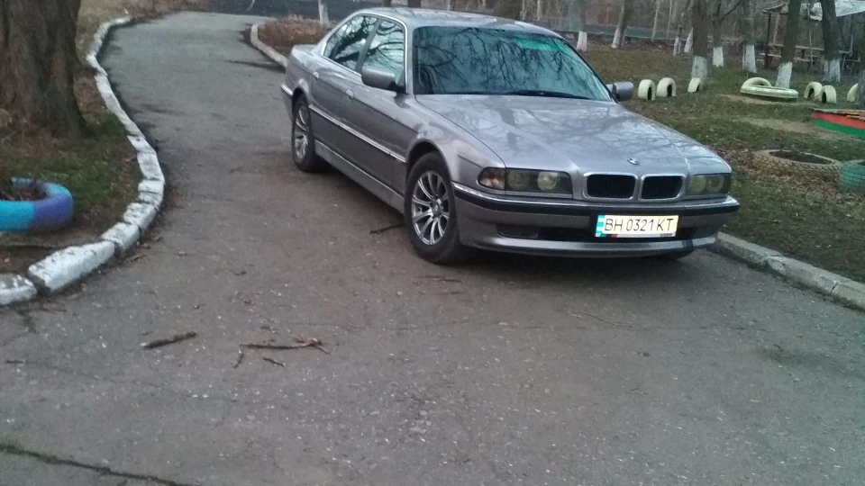 BMW 7 series МОЯ ПРИНЕСТЬ