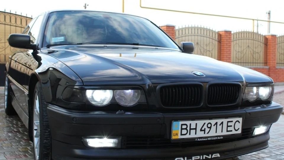 BMW 7 series MOTORSPORT 303!!! л.с. 5