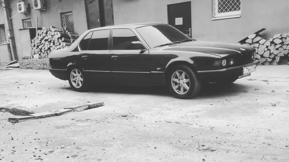 BMW 7 series Мразь