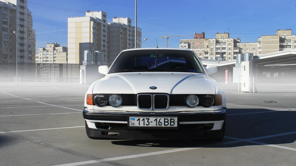 BMW 7 series Ошатна