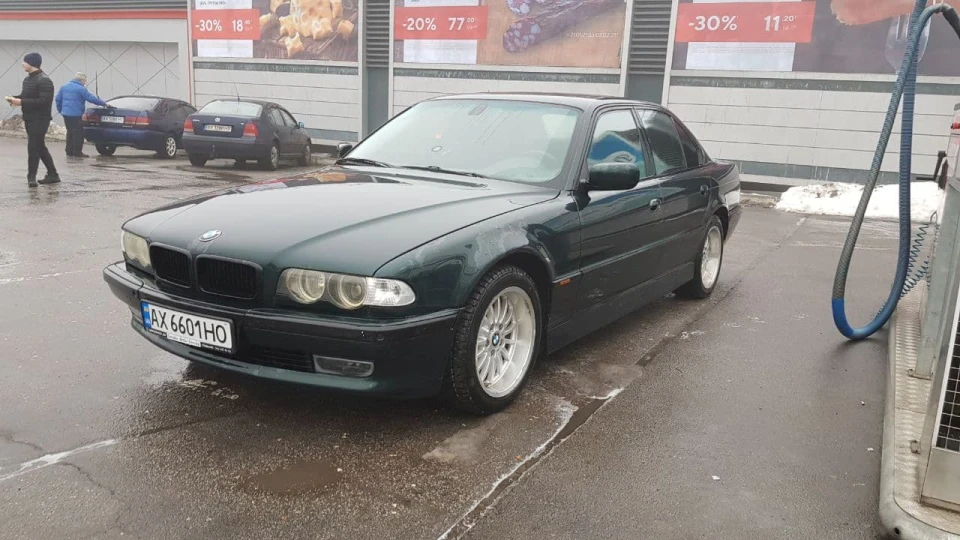 BMW 7 series Новий Диван (740d 3л) 2