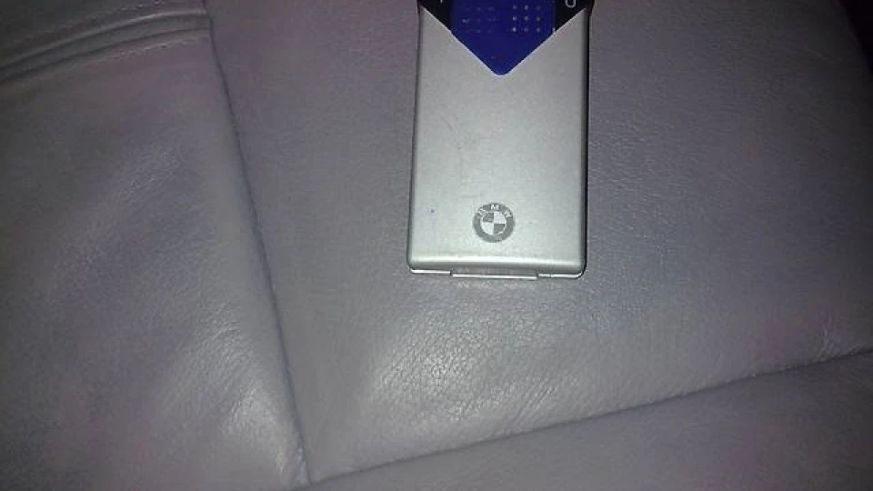 BMW 7 series ORIENTBLAU METALLIC 5