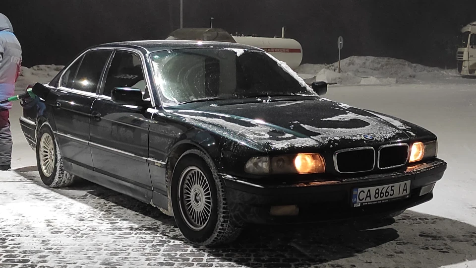 BMW 7 series П'ятилітровича 2