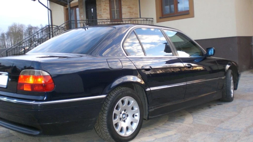 BMW 7 series Поляк 2