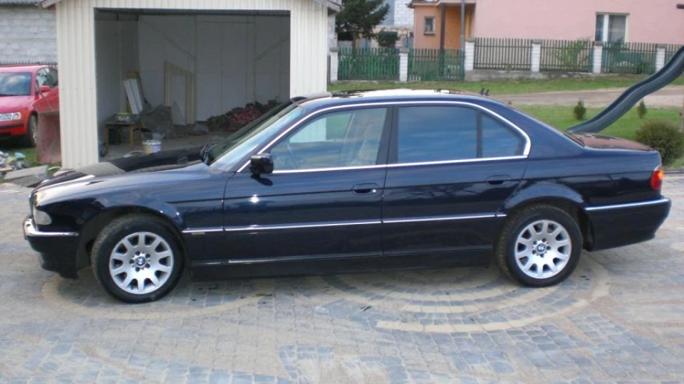 BMW 7 series Поляк 3