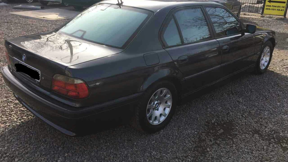 BMW 7 series President paket, Shadow 4