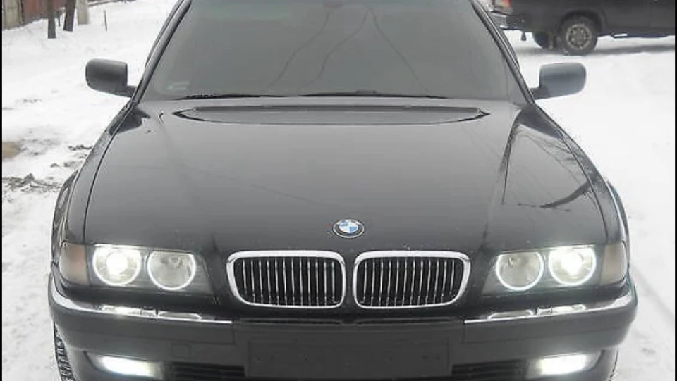 BMW 7 series Гармата!