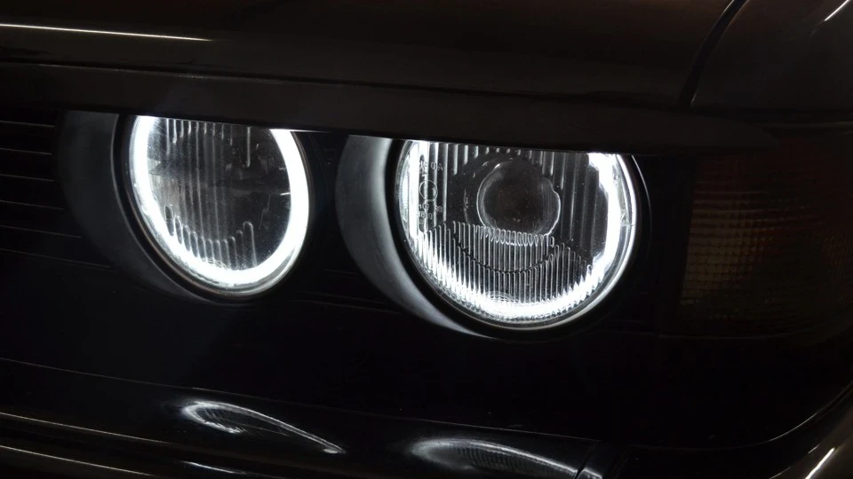 BMW 7 series Schwarz 2
