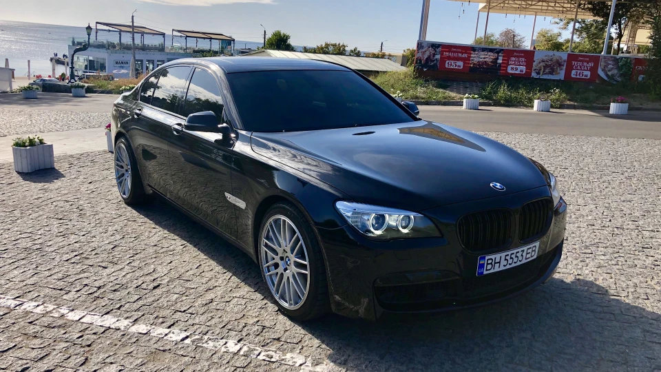 BMW 7 series Сім Сорок 😀