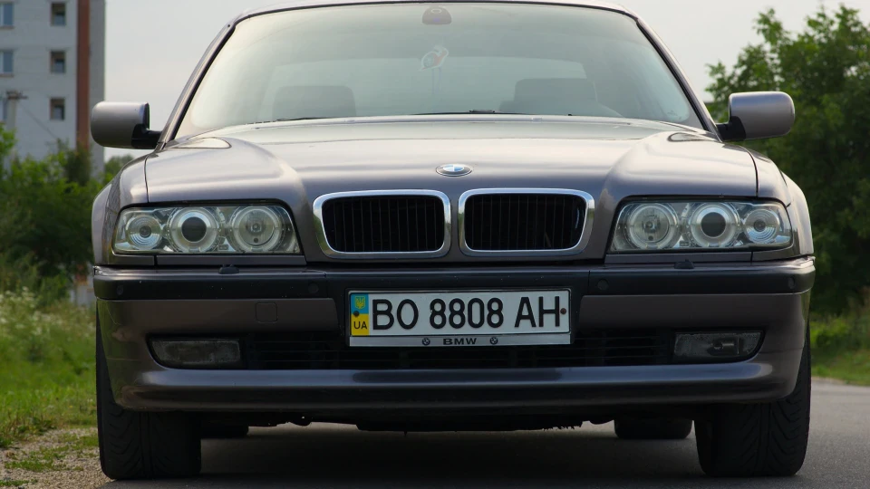 BMW 7 series НАСІННЯ 3