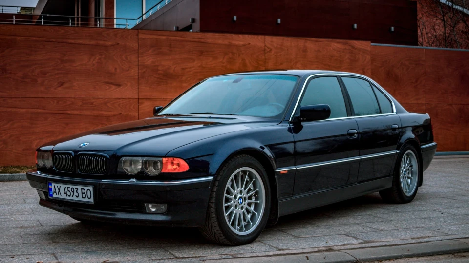 BMW 7 series Семен 3