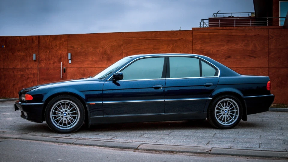 BMW 7 series Семен 4