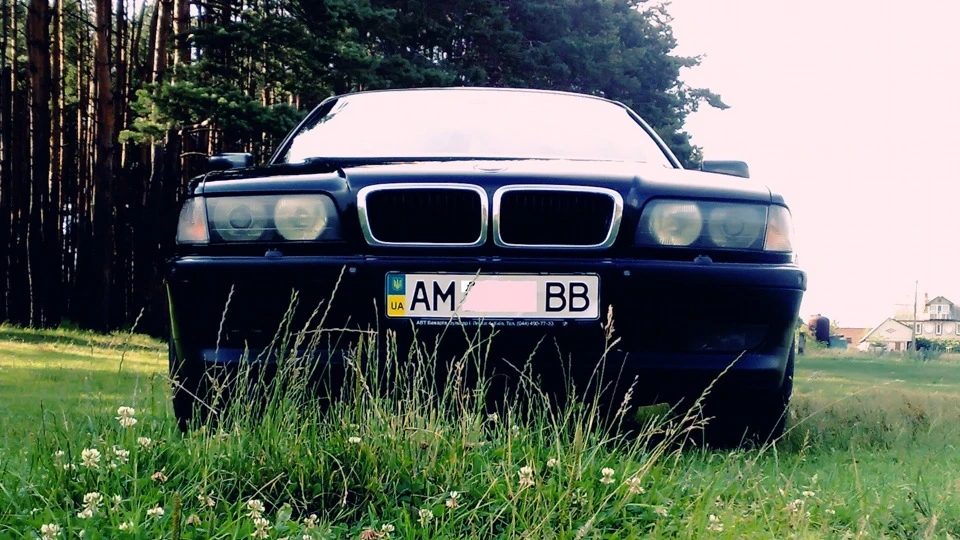 BMW 7 series Shadow-Line 4