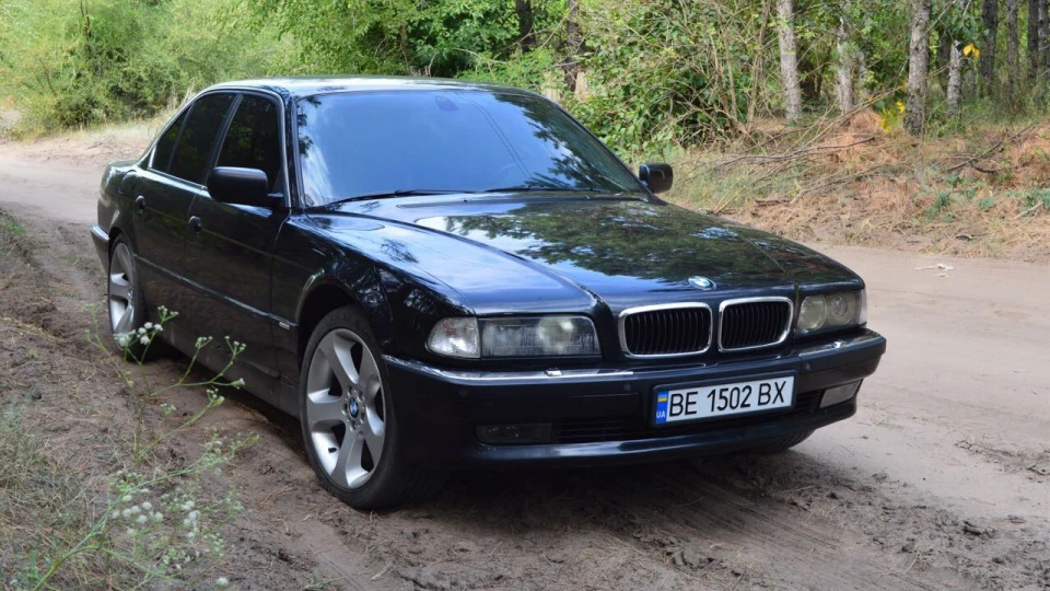 BMW 7 series скоро 7000 2