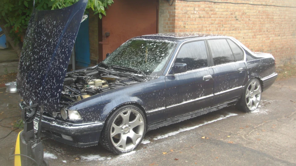BMW 7 series стенс в Аlpinaвому соку) 2