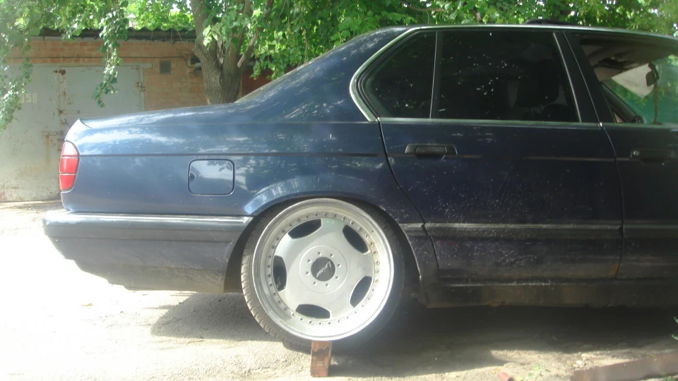 BMW 7 series стенс в Аlpinaвому соку) 4