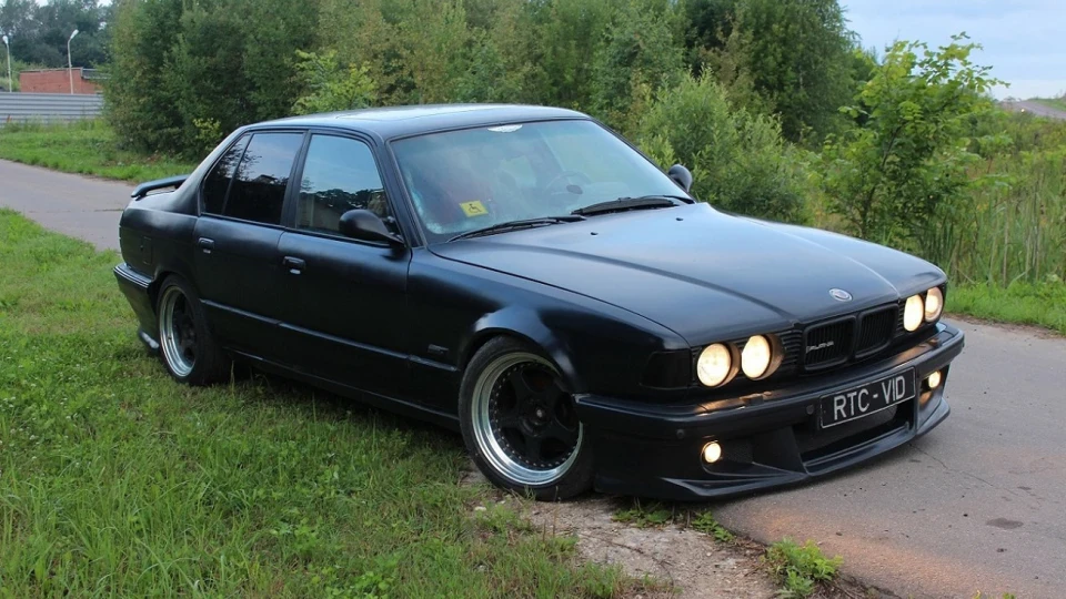 BMW 7 серії Тайсон