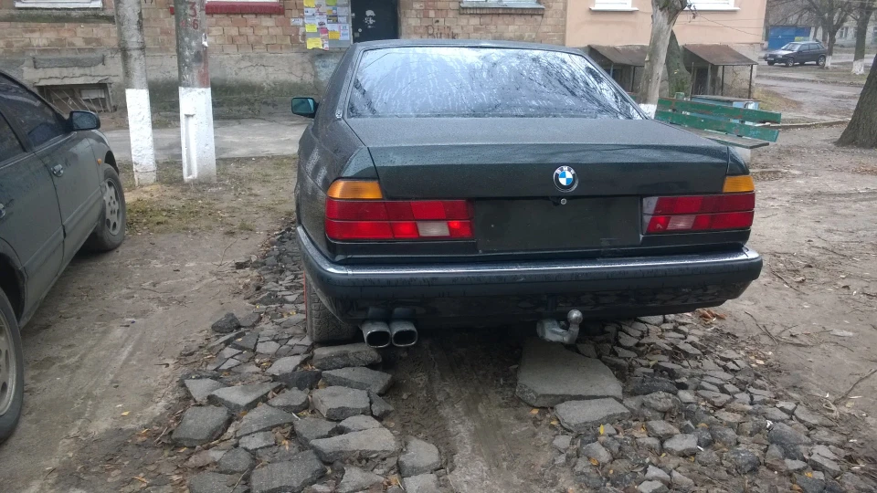 BMW 7 series V8 лайнер 2