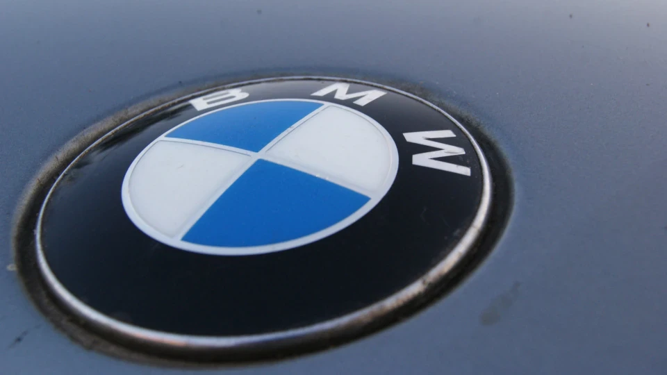 BMW 7 series V8
