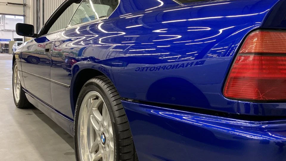 BMW 8 series 2