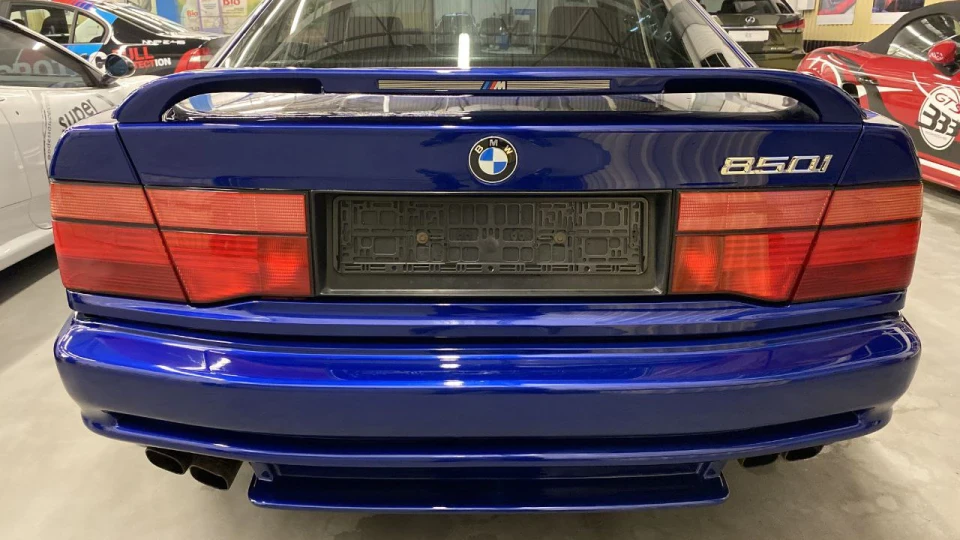 BMW 8 series 4