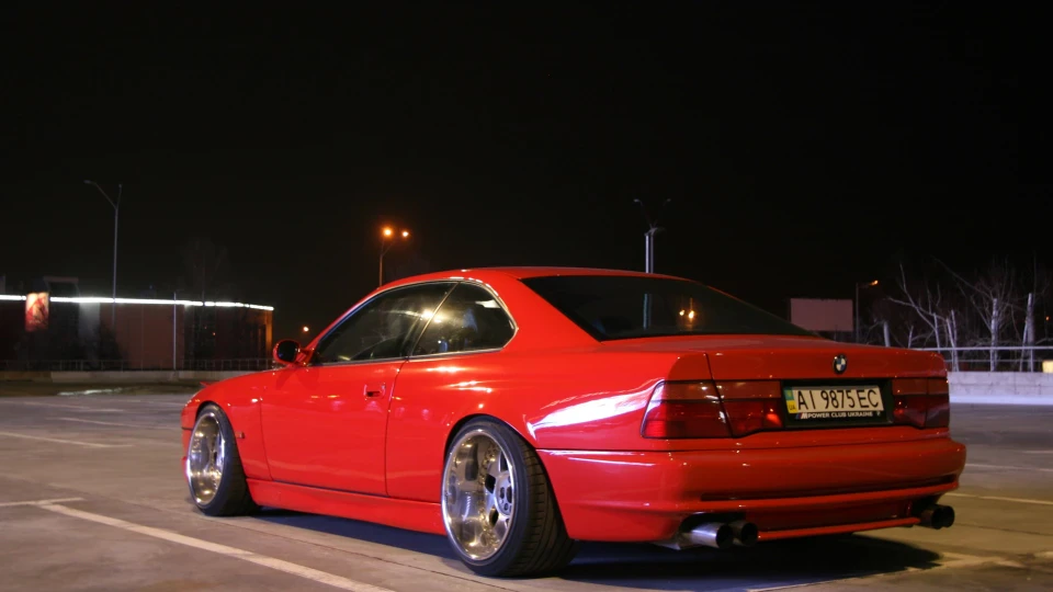 BMW 8 series CSI у минулому 3