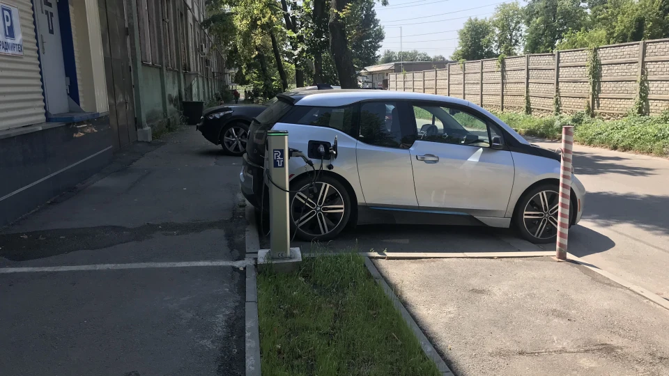 BMW i3 5