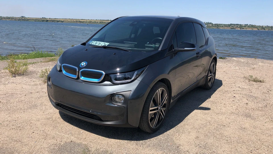 BMW i3 5