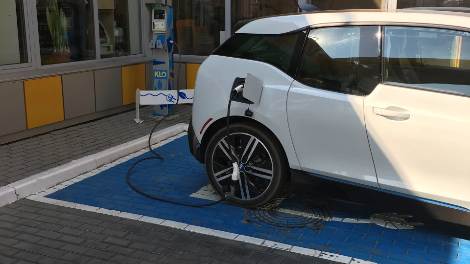 BMW i3